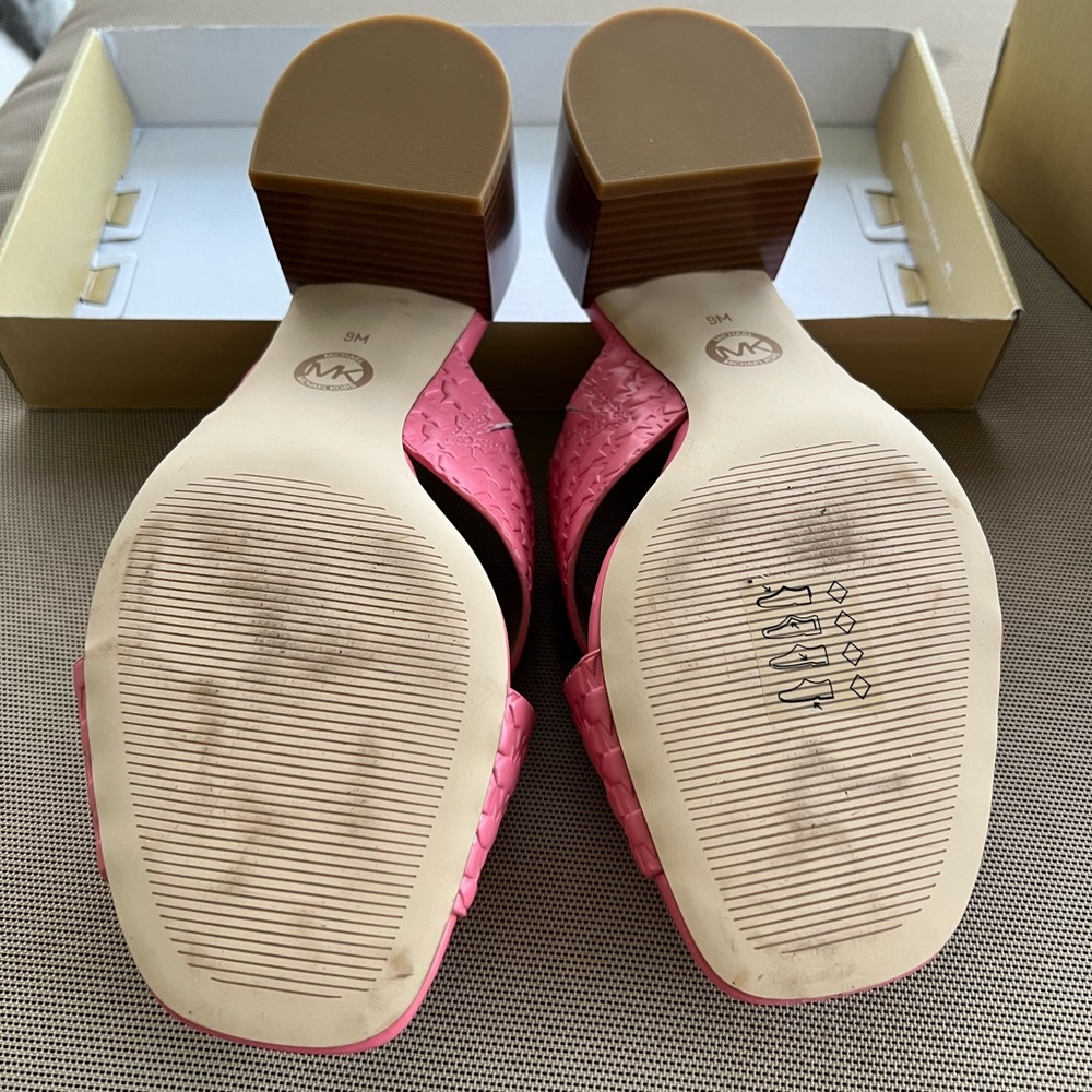 Michael Kors Colleen Mule Sandal MK Faux Leather Tea Rose Pink size 9 - Picture 3 of 6